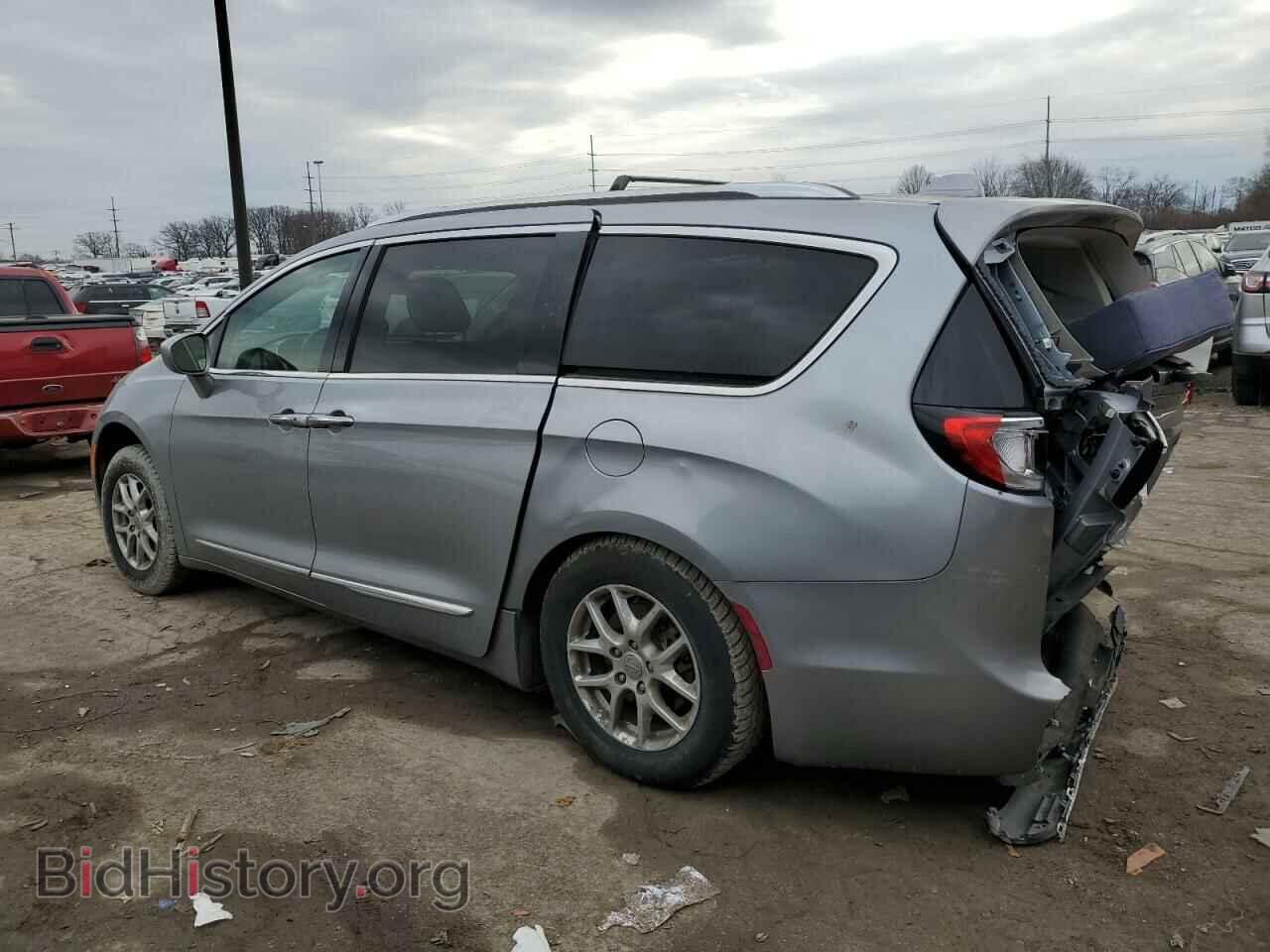 2020 CHRYSLER PACIFICA - VIN: 2C4RC1BGXLR272323 - Фото 2