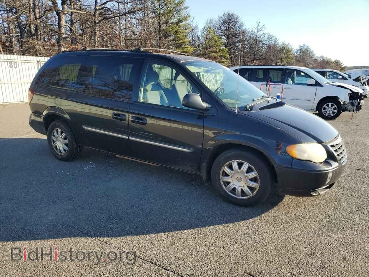 2005 CHRYSLER MINIVAN - VIN: 2C8GP54L25R575451 - Фото 4