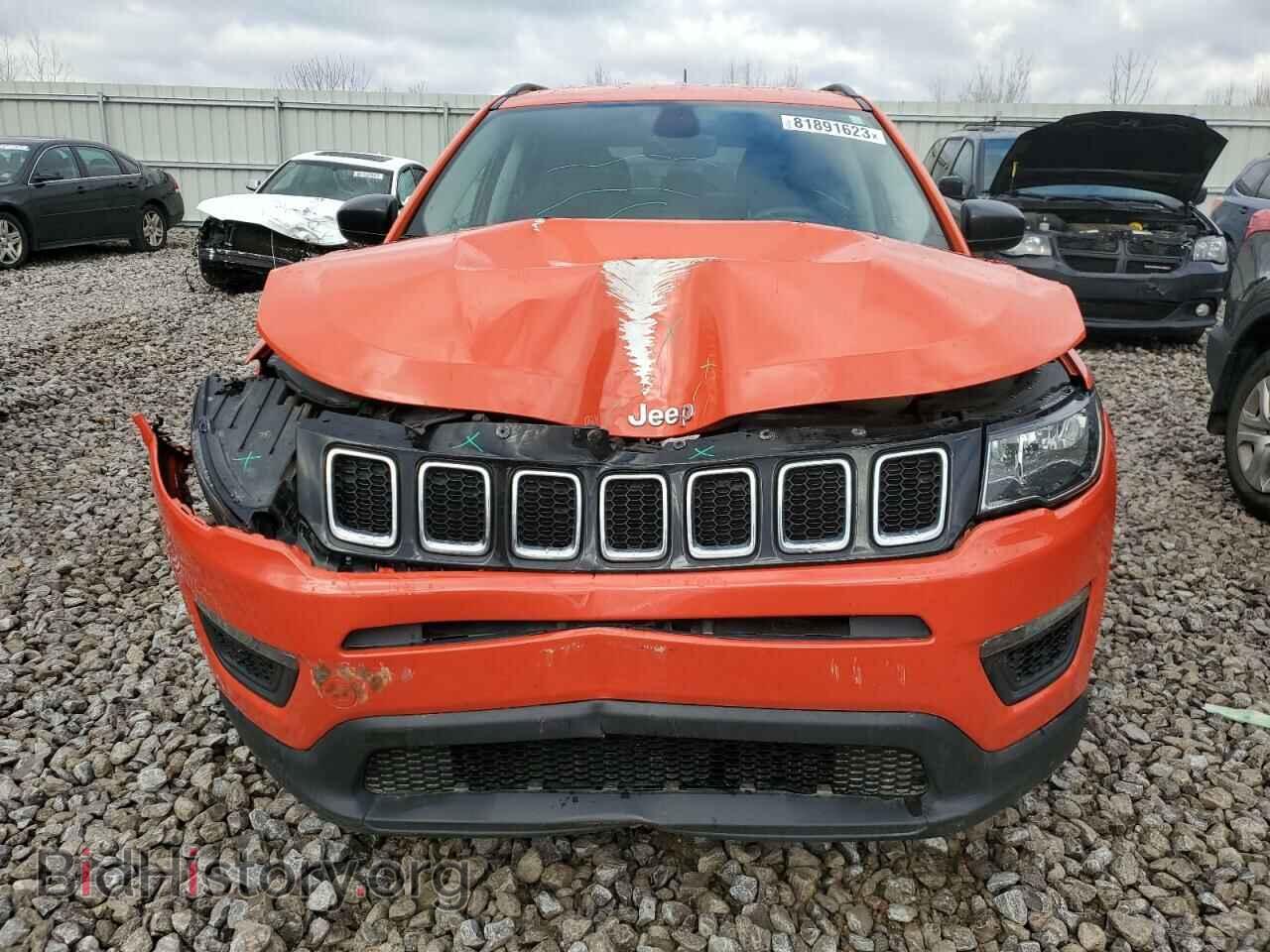 2018 JEEP COMPASS - VIN: 3C4NJCAB0JT107073 - Фото 5