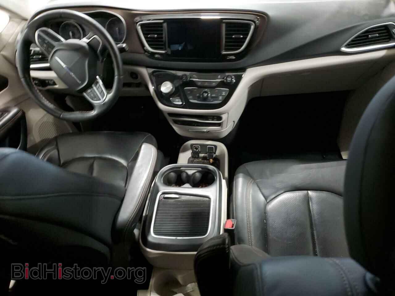 2017 CHRYSLER PACIFICA - VIN: 2C4RC1EG1HR570178 - Photo 8