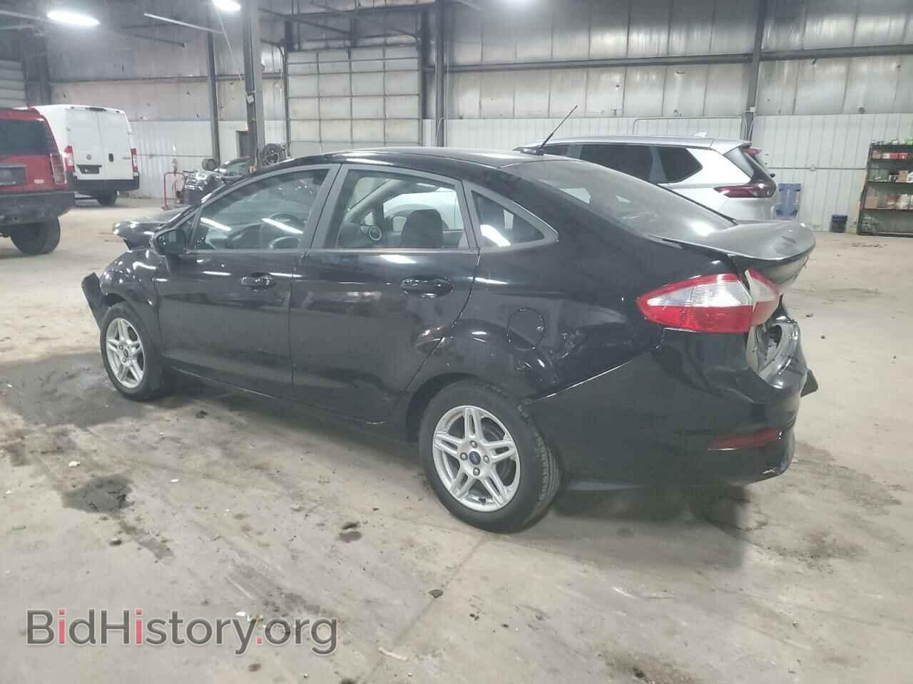2017 FORD FIESTA - VIN: 3FADP4BJ3HM164299 - Фото 2