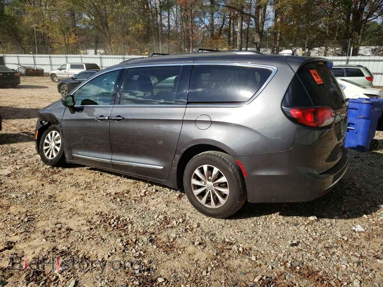 2017 CHRYSLER PACIFICA - VIN: 2C4RC1BGXHR733818 - Photo 2