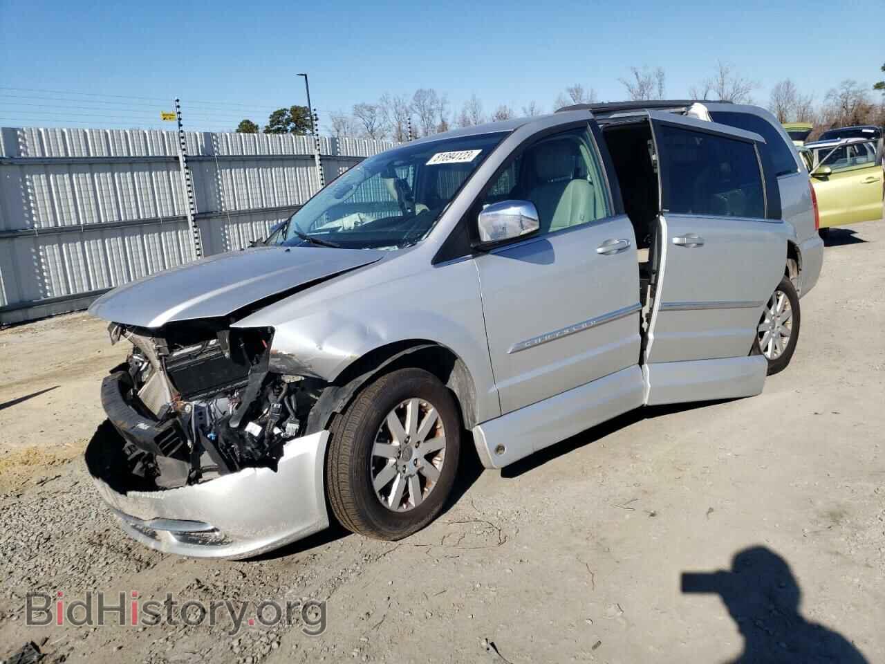 Photo 2A4RR8DG2BR705260 - CHRYSLER MINIVAN 2011