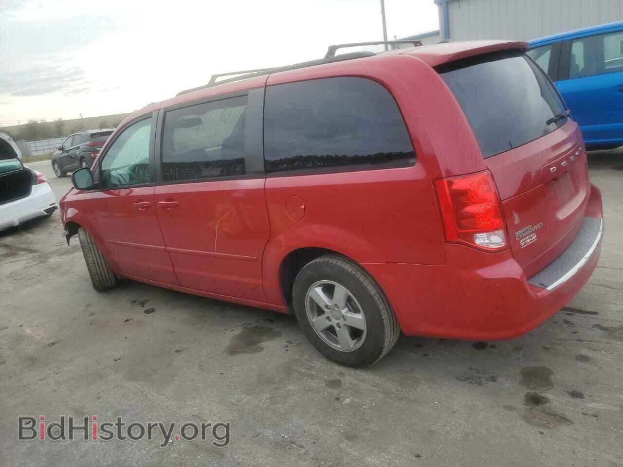 2013 DODGE CARAVAN - VIN: 2C4RDGCG4DR637031 - Фото 2