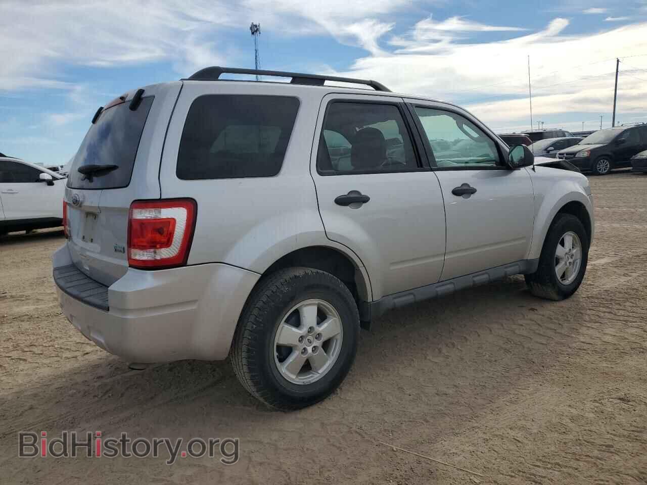 2010 FORD ESCAPE - VIN: 1FMCU0DG9AKA08866 - Фото 3