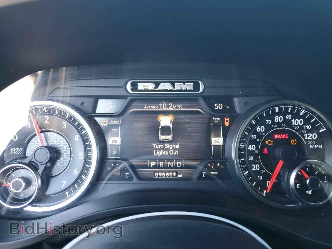 2020 RAM 1500 - VIN: 1C6SRFFTXLN103640 - Фото 9