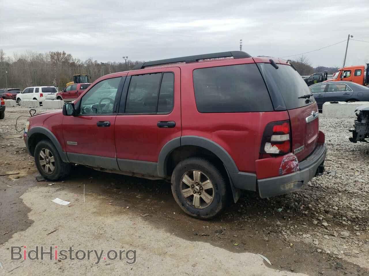 2006 FORD EXPLORER - VIN: 1FMEU63886UB31334 - Фото 2