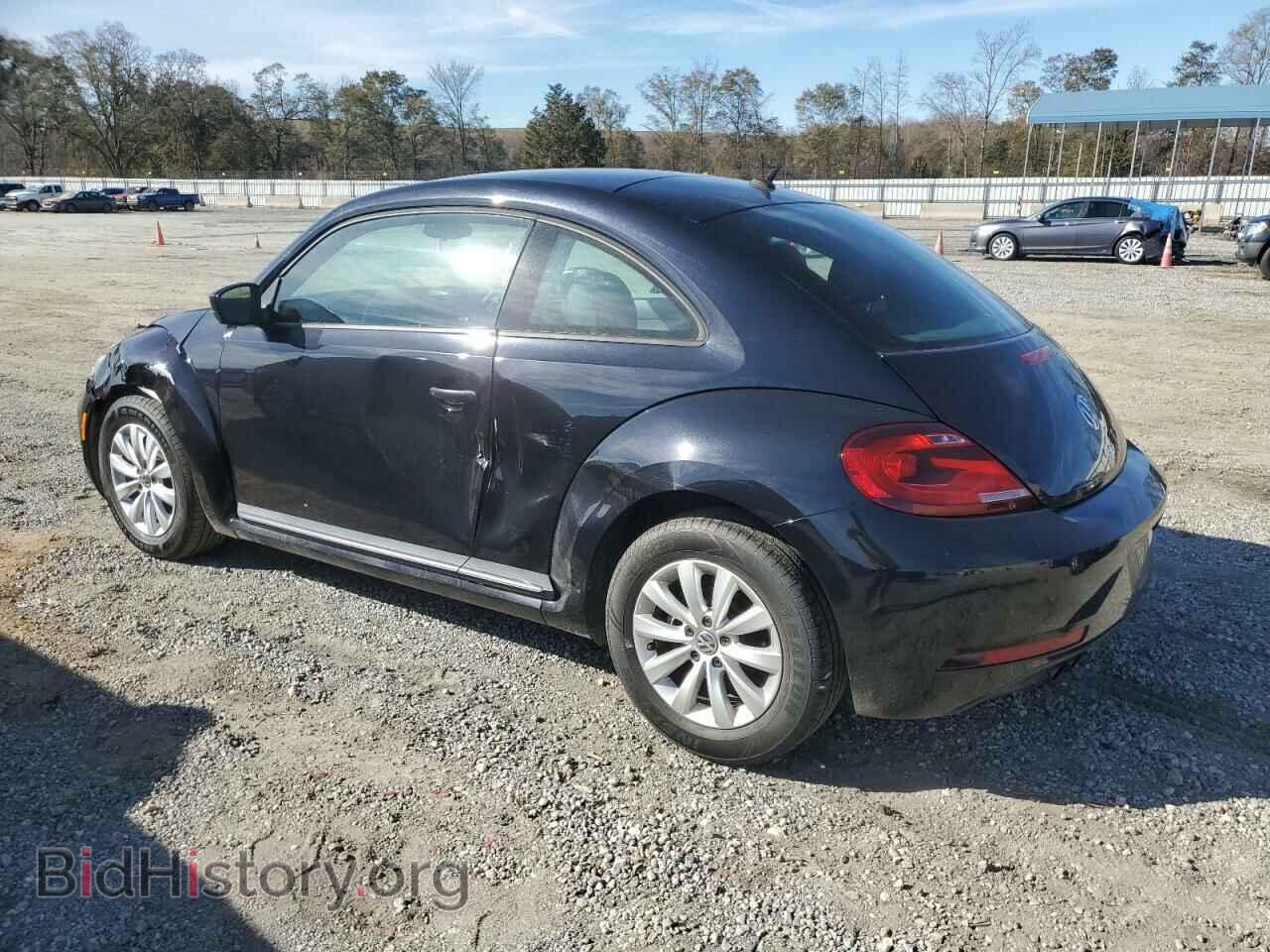 2017 VOLKSWAGEN BEETLE - VIN: 3VWF17AT3HM633252 - Фото 2