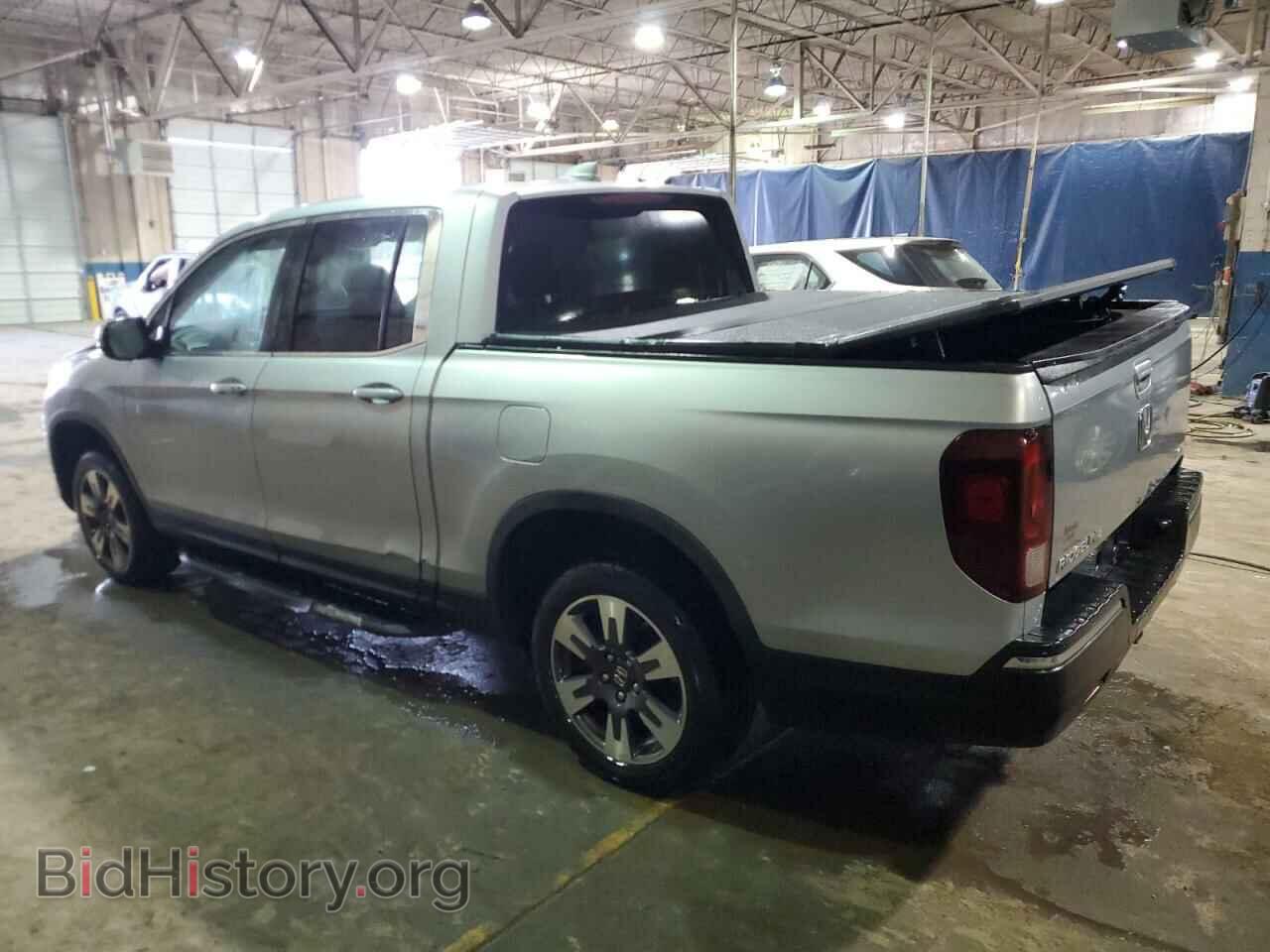 2017 HONDA RIDGELINE - VIN: 5FPYK3F55HB002624 - Фото 2