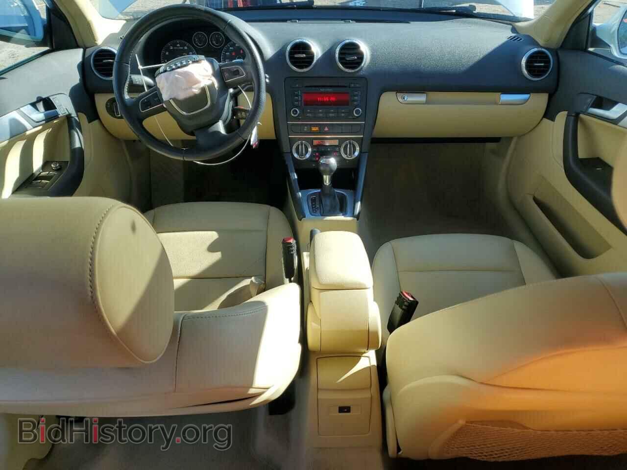2011 AUDI A3 - VIN: WAUKFAFM2BA044258 - Photo 8