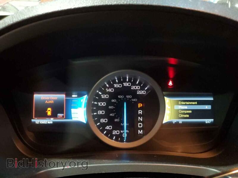 2011 Ford EXPLORER (VIN 1FMHK8D88BGA16089) — фото 9 из 13