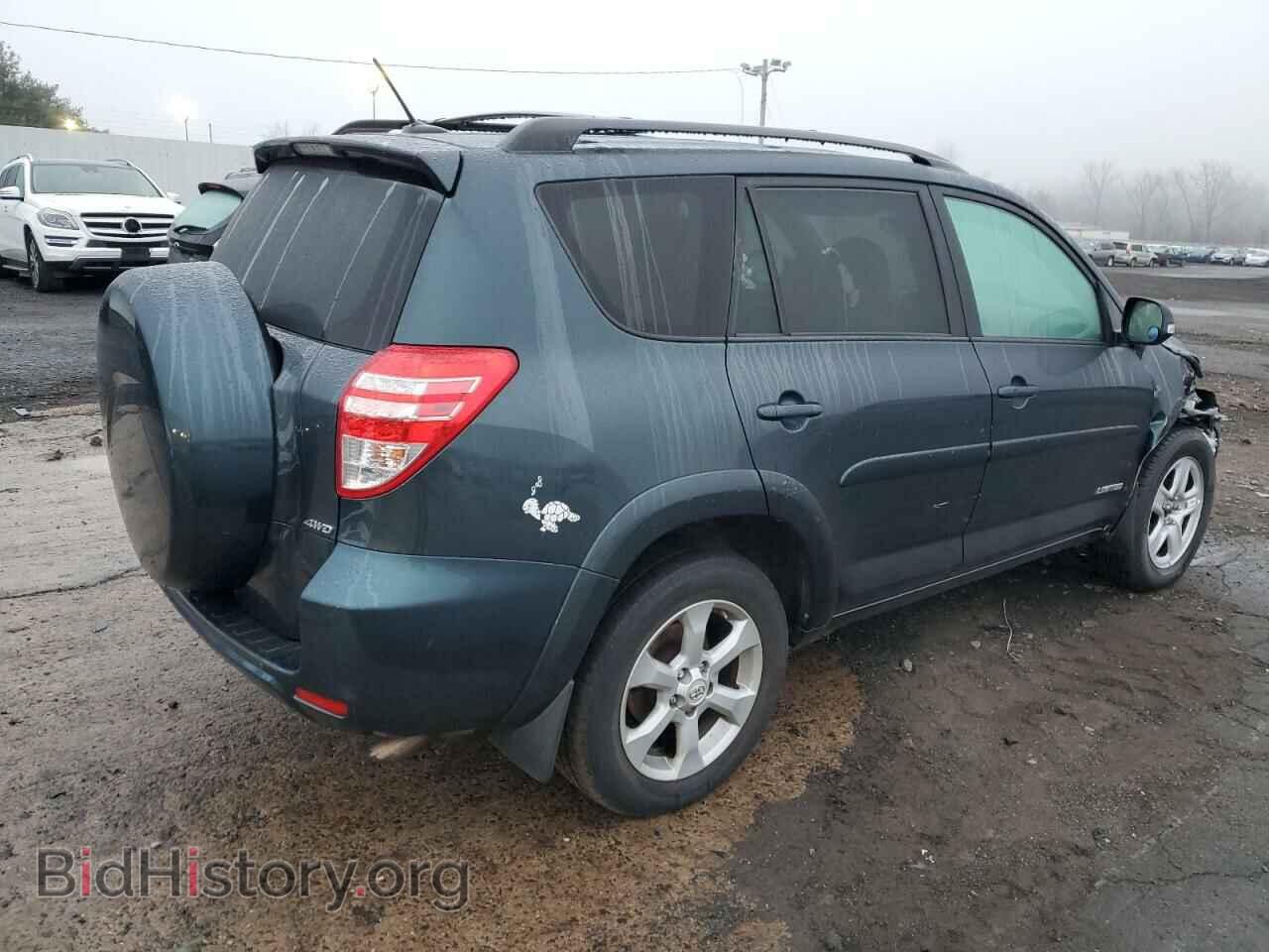 2011 TOYOTA RAV4 - VIN: 2T3DF4DV8BW154130 - Фото 3