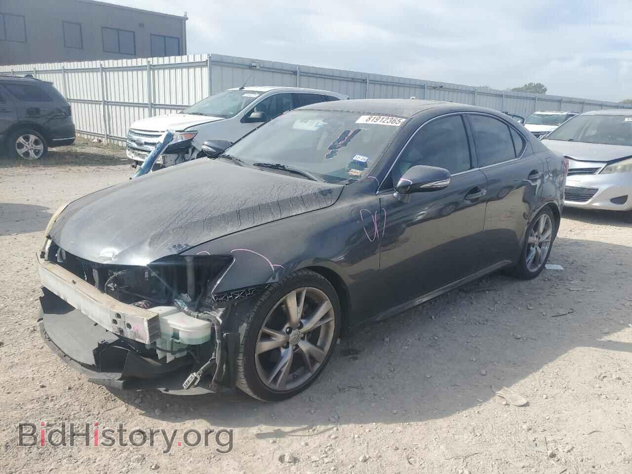 Photo JTHBF5C2XA2095530 - LEXUS IS 2010