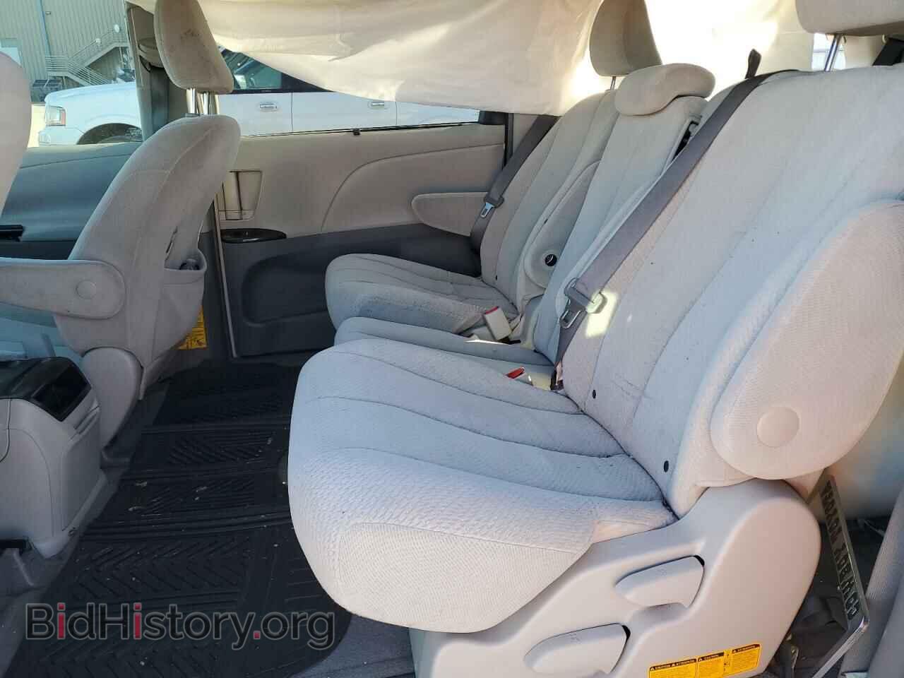 2011 TOYOTA All Models - VIN: 5TDKK3DC0BS049014 - Photo 11