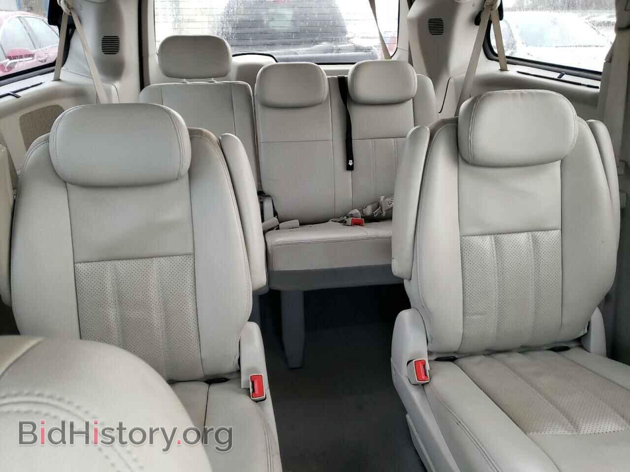2009 CHRYSLER MINIVAN - VIN: 2A8HR54X99R652995 - Фото 10
