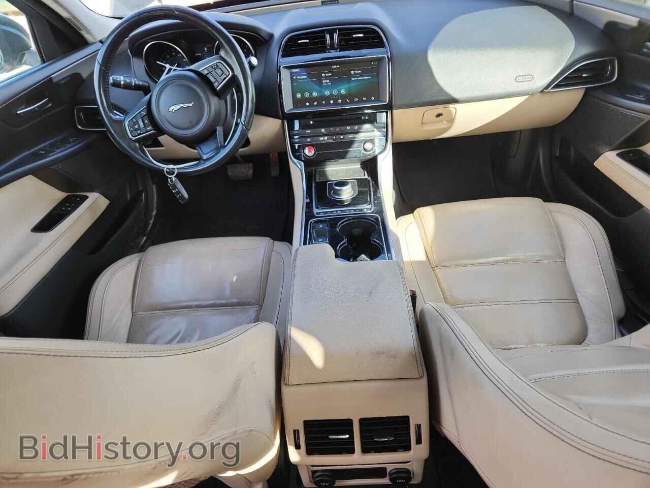 2017 JAGUAR XE - VIN: SAJAE4BG1HA963875 - Фото 8