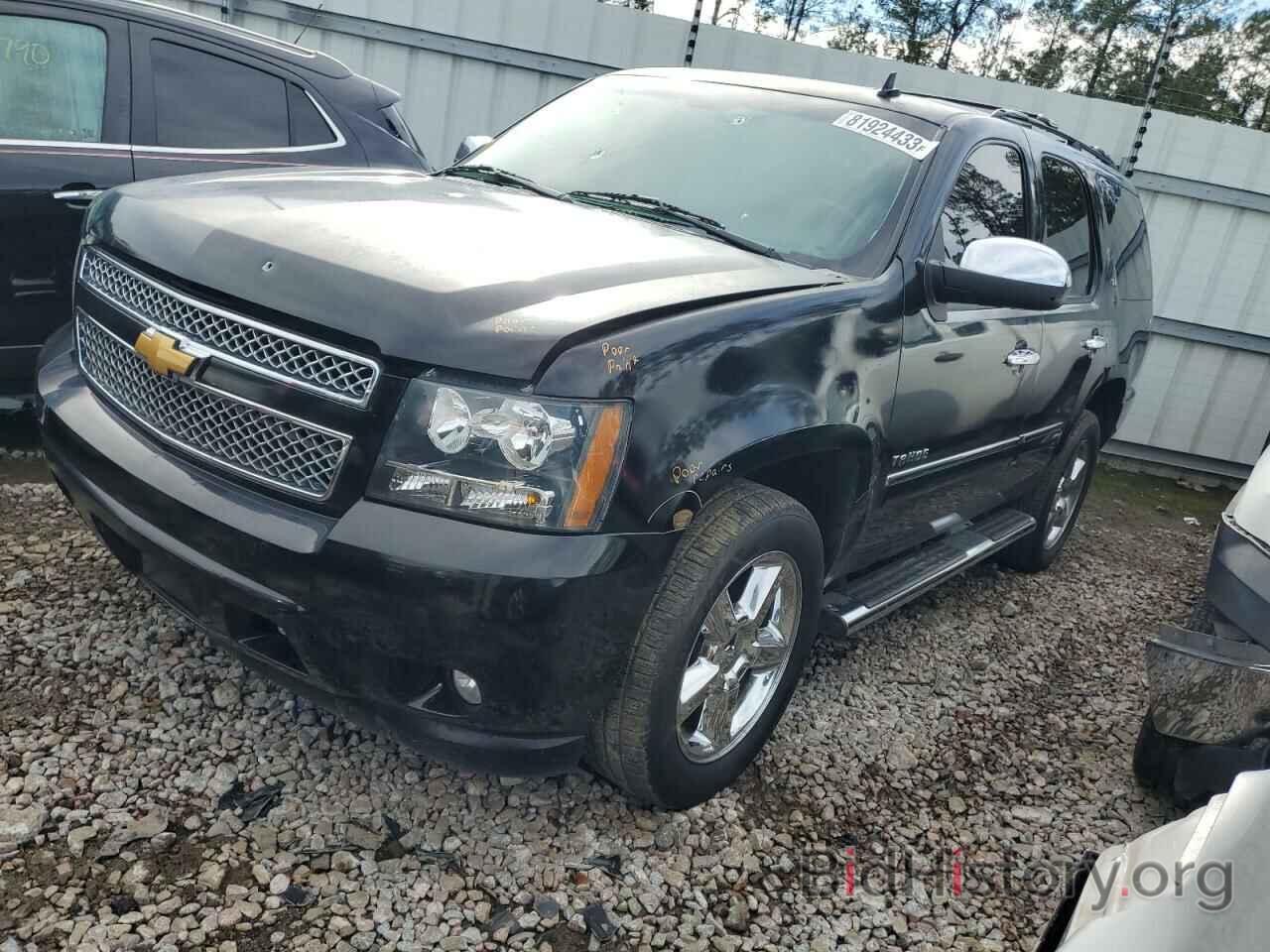 Photo 1GNSKCE02DR271342 - CHEVROLET TAHOE 2013