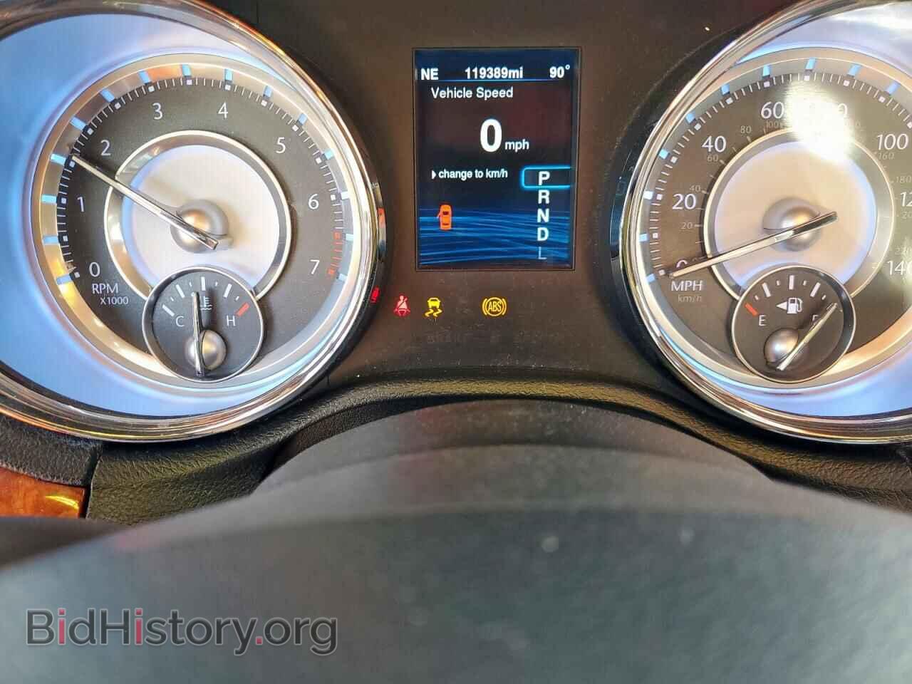 2014 CHRYSLER 300 - VIN: 2C3CCAAG4EH179155 - Фото 9