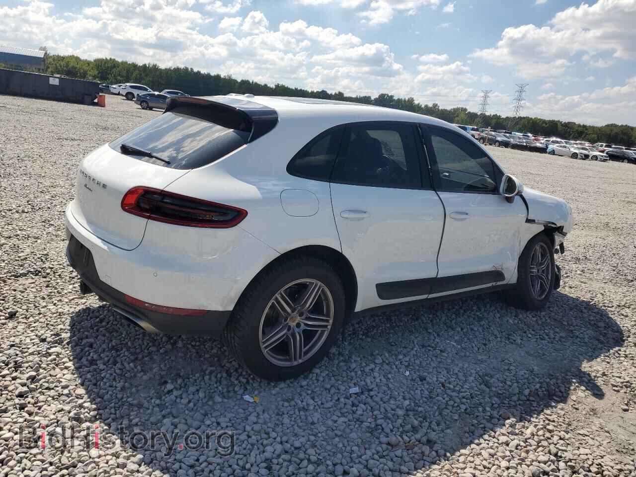 2017 PORSCHE MACAN - VIN: WP1AA2A56HLB00202 - Photo 3