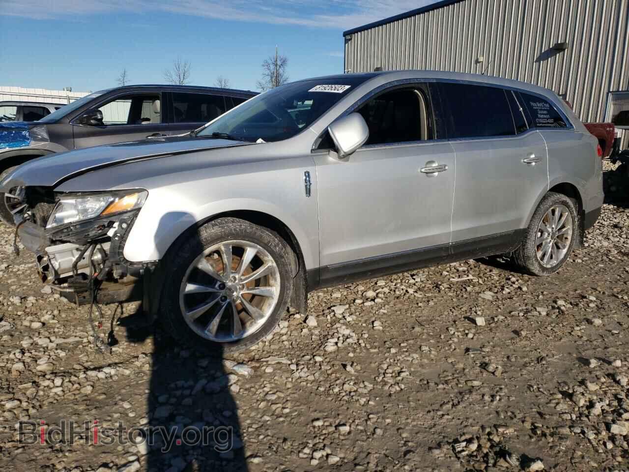 Photo 2LMHJ5ATXCBL52754 - LINCOLN MKT 2012