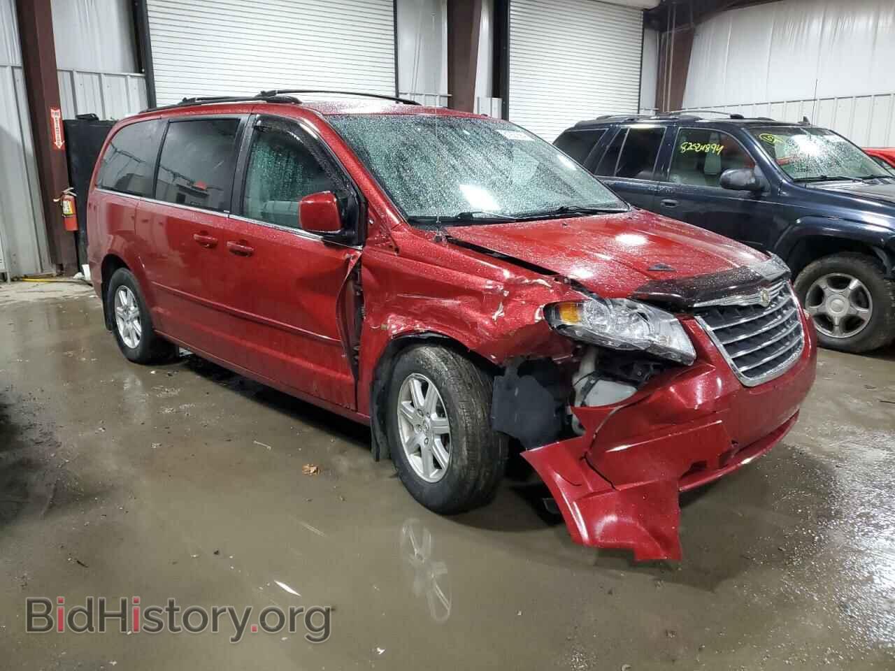 2008 CHRYSLER MINIVAN - VIN: 2A8HR54P88R143785 - Фото 4