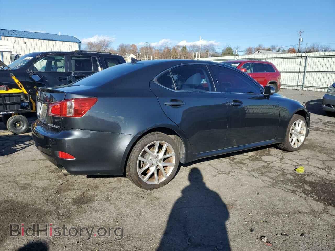 2011 LEXUS IS - VIN: JTHCF5C23B5049641 - Photo 3
