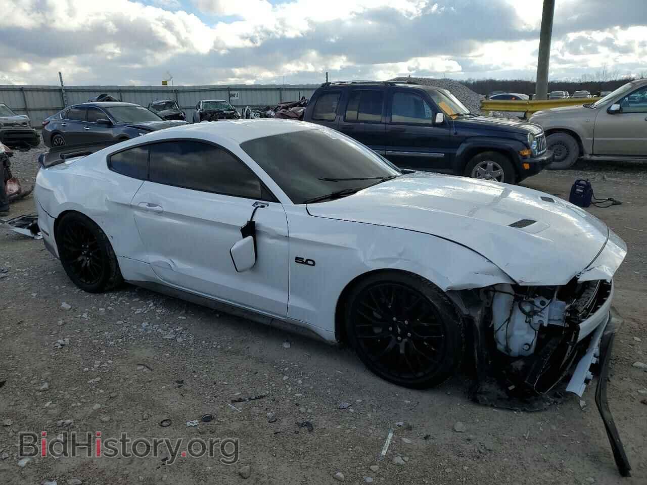 2019 FORD MUSTANG - VIN: 1FA6P8CF3K5132069 - Фото 4
