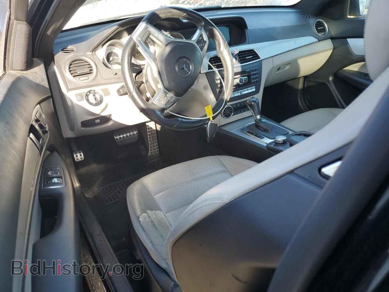 2012 MERCEDES-BENZ C-CLASS - VIN: WDDGJ4HB0CF747419 - Фото 8