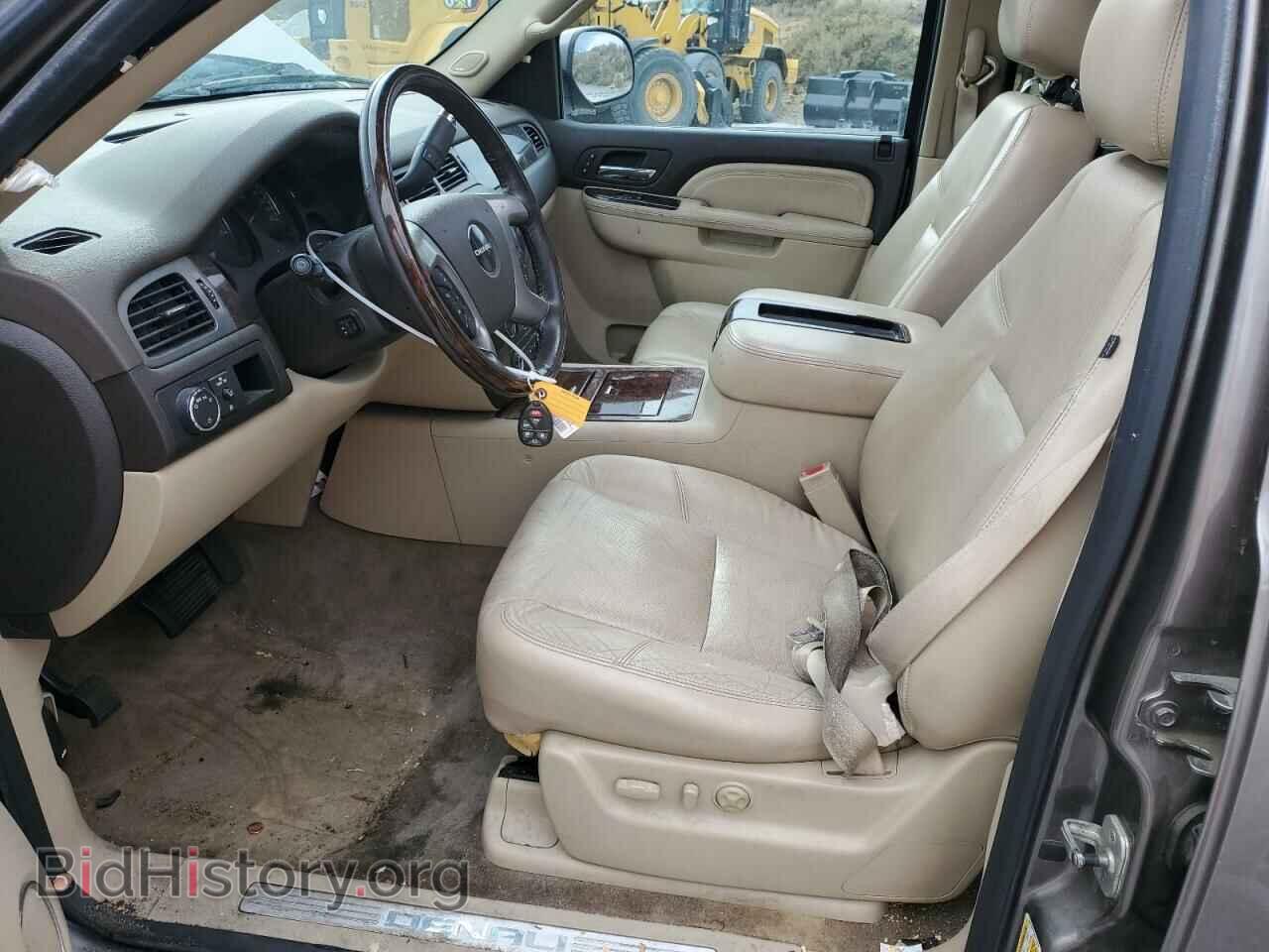 2011 GMC YUKON - VIN: 1GKS2EEF5BR129044 - Фото 7