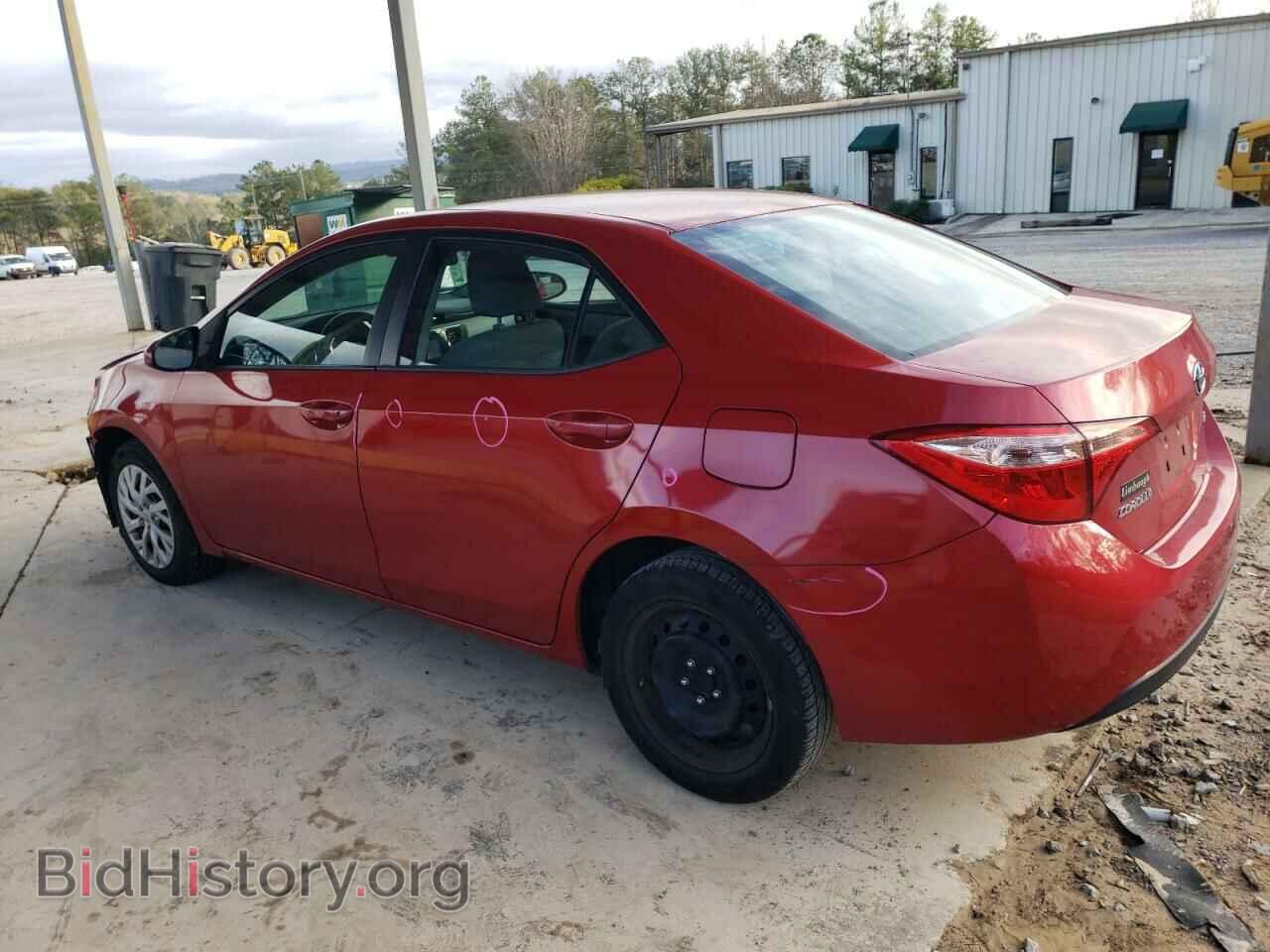 2017 TOYOTA COROLLA - VIN: 5YFBURHE8HP668762 - Фото 2