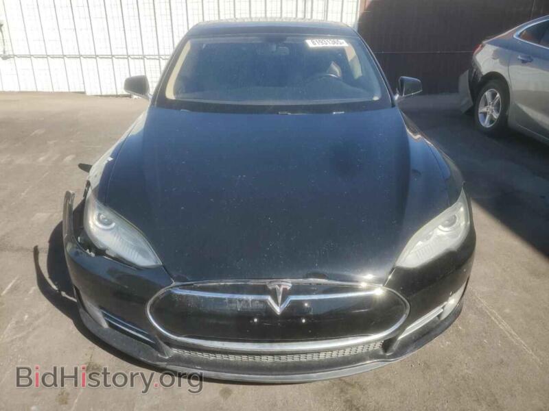 2013 Tesla MODEL S (VIN 5YJSA1DP1DFP14889) — фото 5 из 12