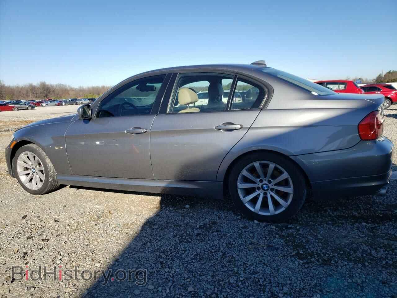 2011 BMW 3 SERIES - VIN: WBAPH7C54BE678809 - Фото 2