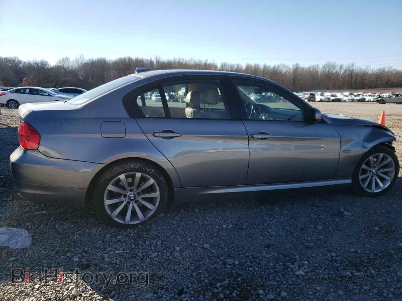 2011 BMW 3 SERIES - VIN: WBAPH7C54BE678809 - Фото 3