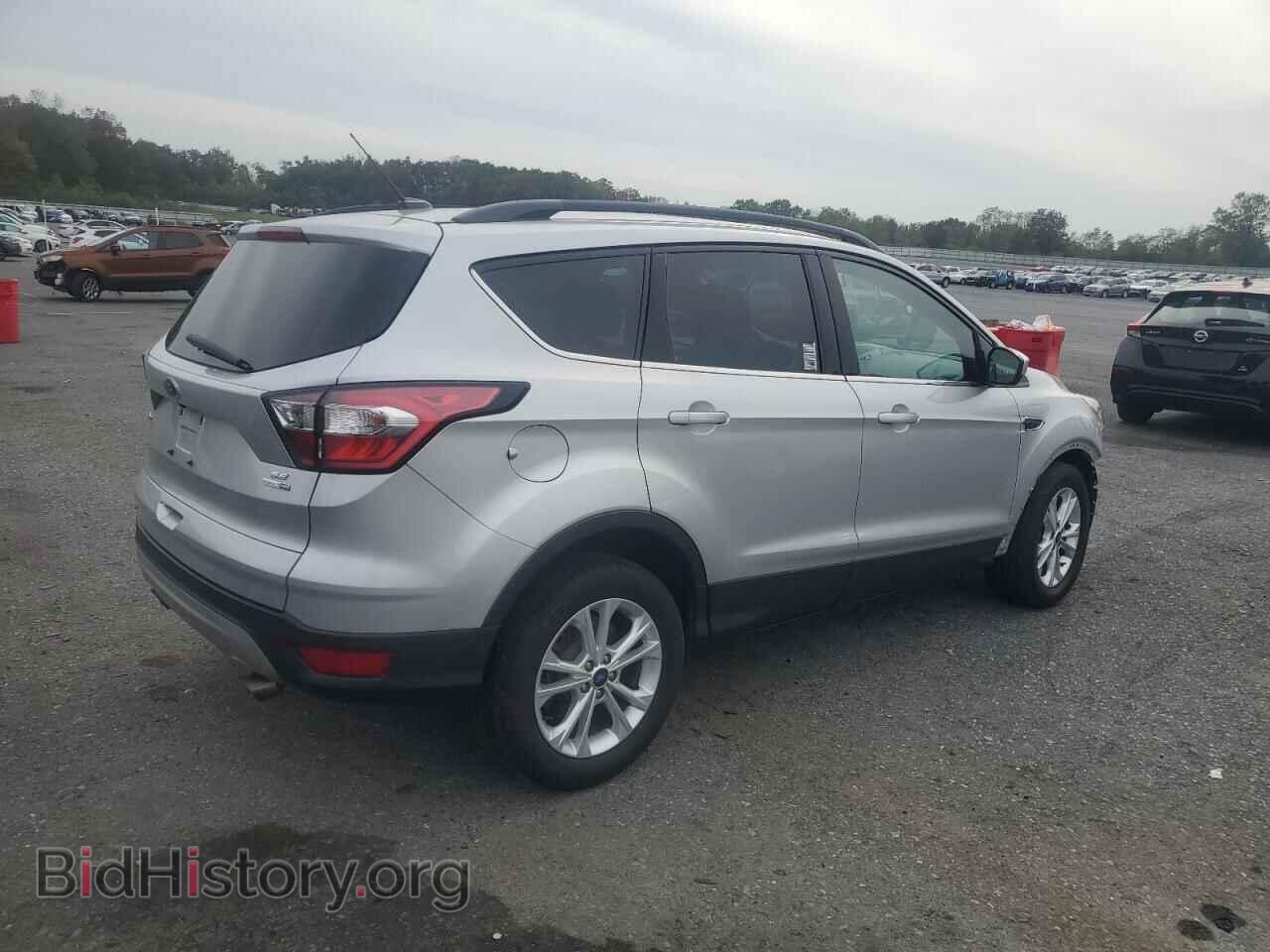 2017 FORD ESCAPE - VIN: 1FMCU9GDXHUB97886 - Фото 3