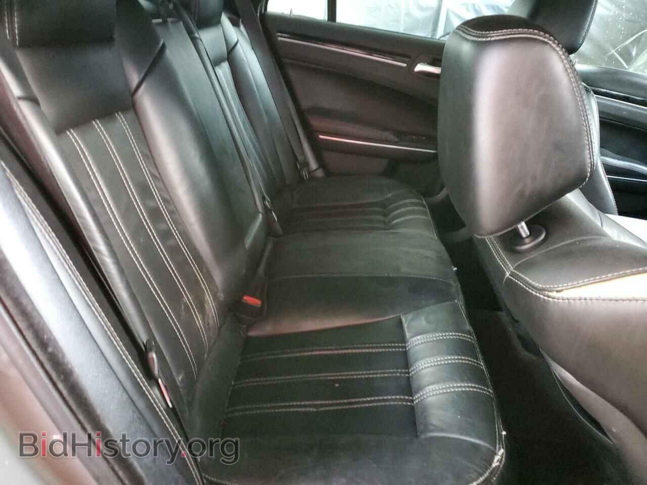 2018 CHRYSLER 300 - VIN: 2C3CCABG5JH253918 - Фото 10