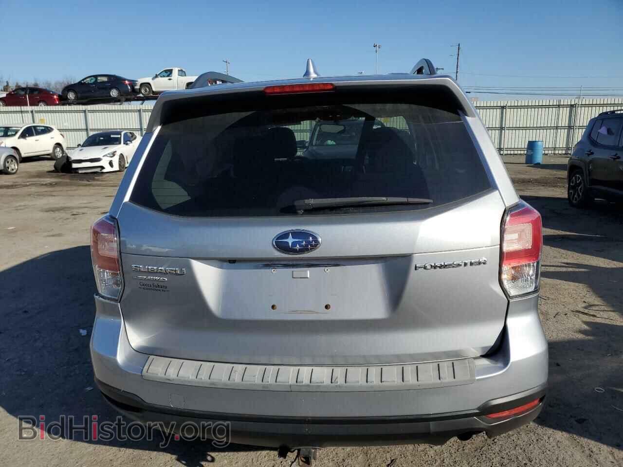 2018 SUBARU FORESTER - VIN: JF2SJAEC7JH405646 - Фото 6