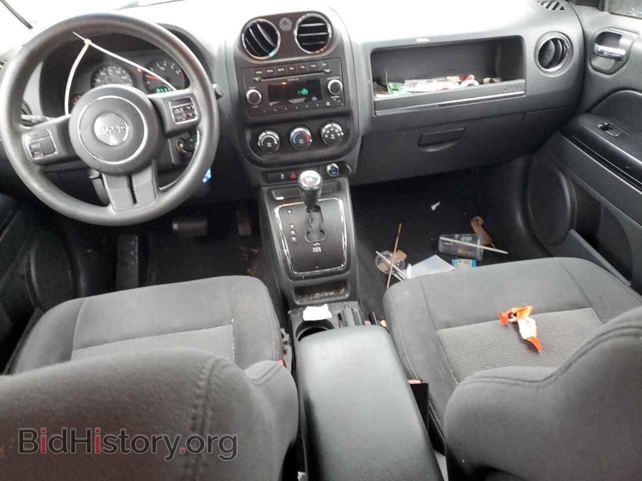 2011 JEEP COMPASS - VIN: 1J4NT1FB6BD156643 - Фото 8