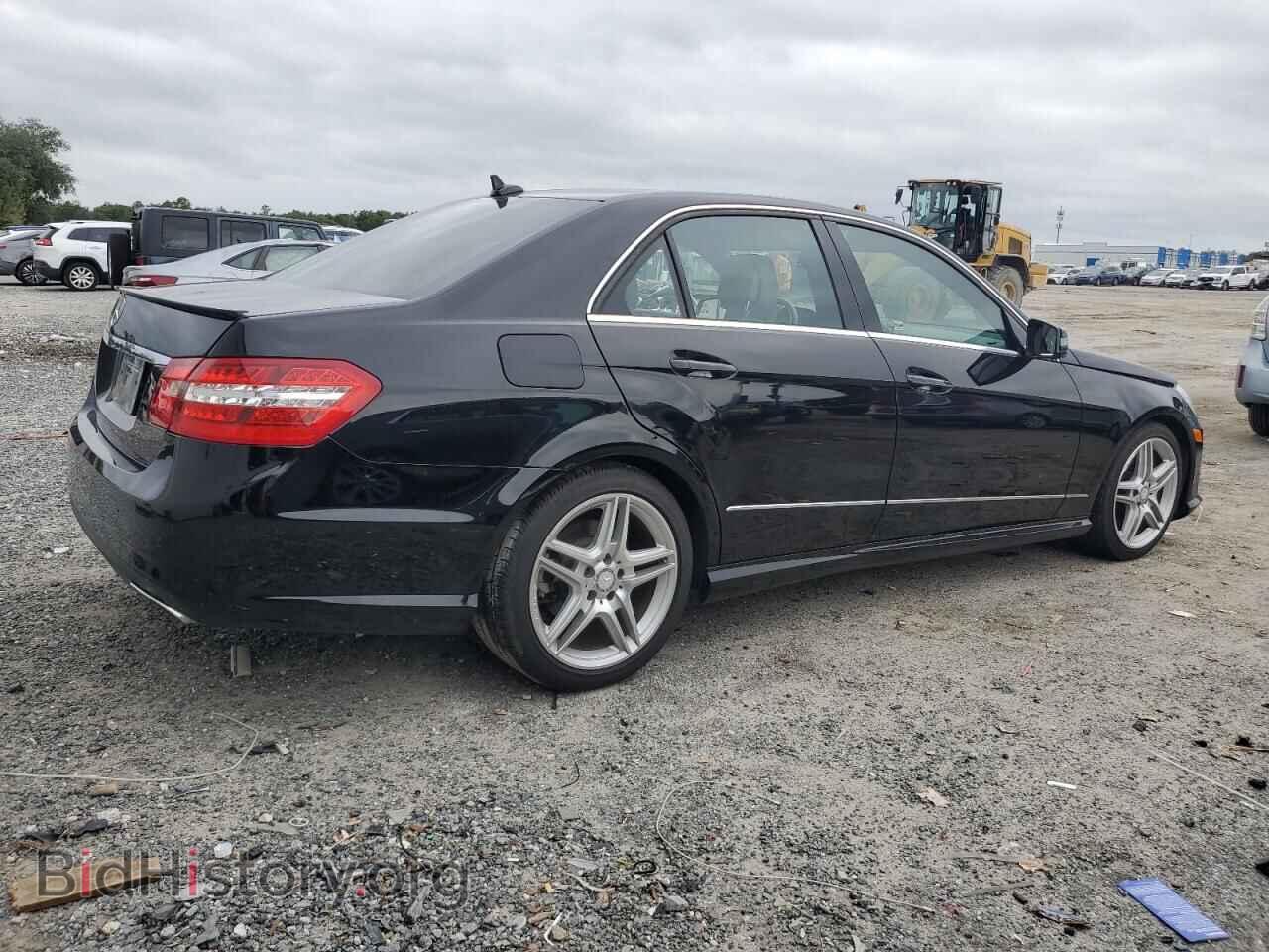 2011 MERCEDES-BENZ E-CLASS - VIN: WDDHF5GB6BA416417 - Фото 3
