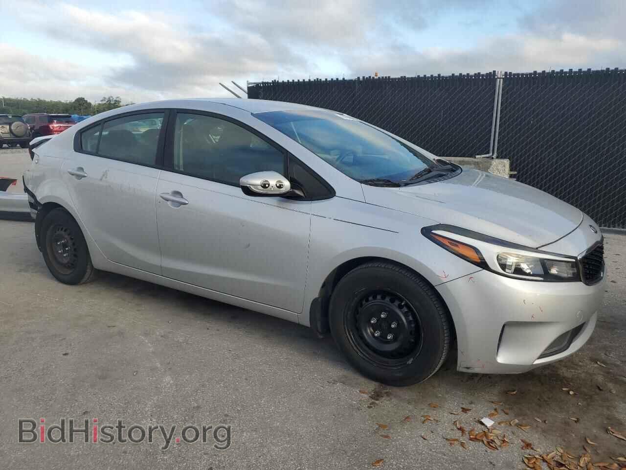 2017 KIA FORTE - VIN: 3KPFK4A73HE082672 - Фото 4