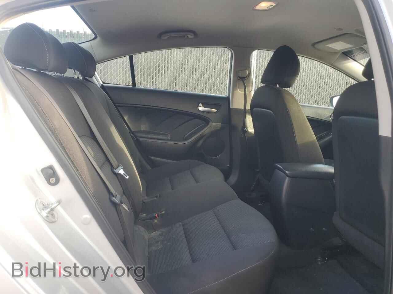 2017 KIA FORTE - VIN: 3KPFK4A73HE082672 - Фото 10