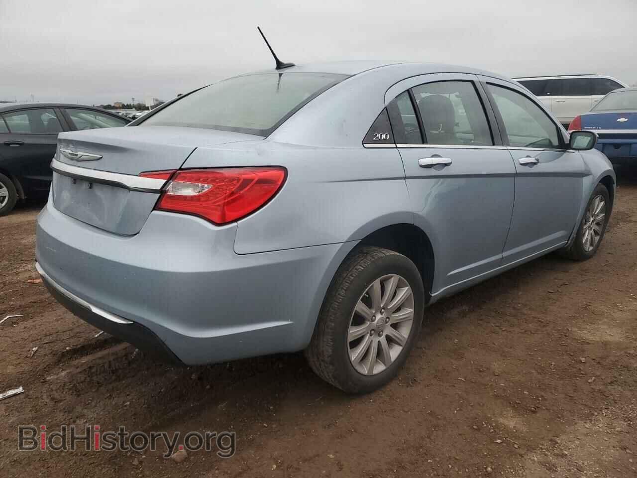 2013 CHRYSLER 200 - VIN: 1C3CCBCG2DN526006 - Фото 3