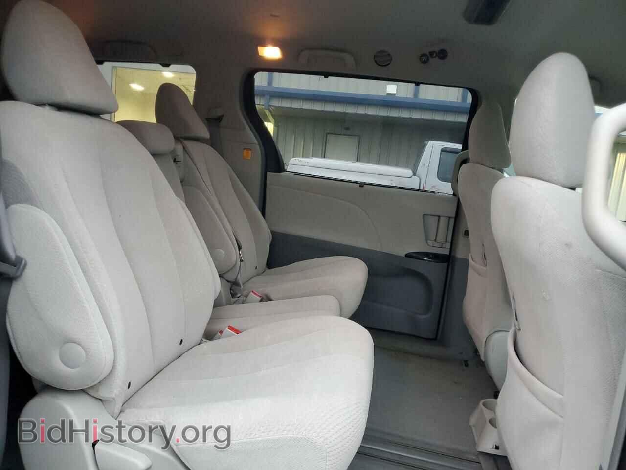 2011 TOYOTA All Models - VIN: 5TDKK3DCXBS167975 - Фото 10