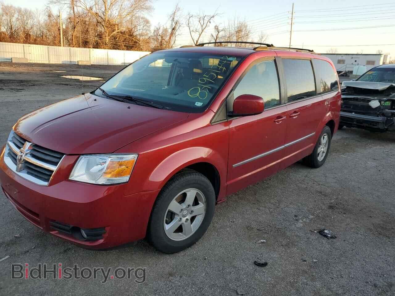 Photo 2D4RN5D19AR135366 - DODGE CARAVAN 2010