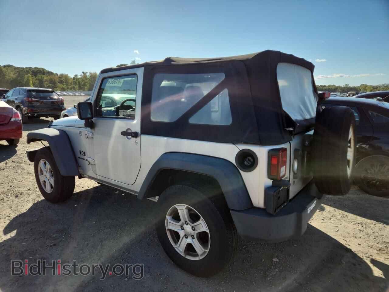 2009 JEEP WRANGLER - VIN: 1J4FA24149L728786 - Фото 2