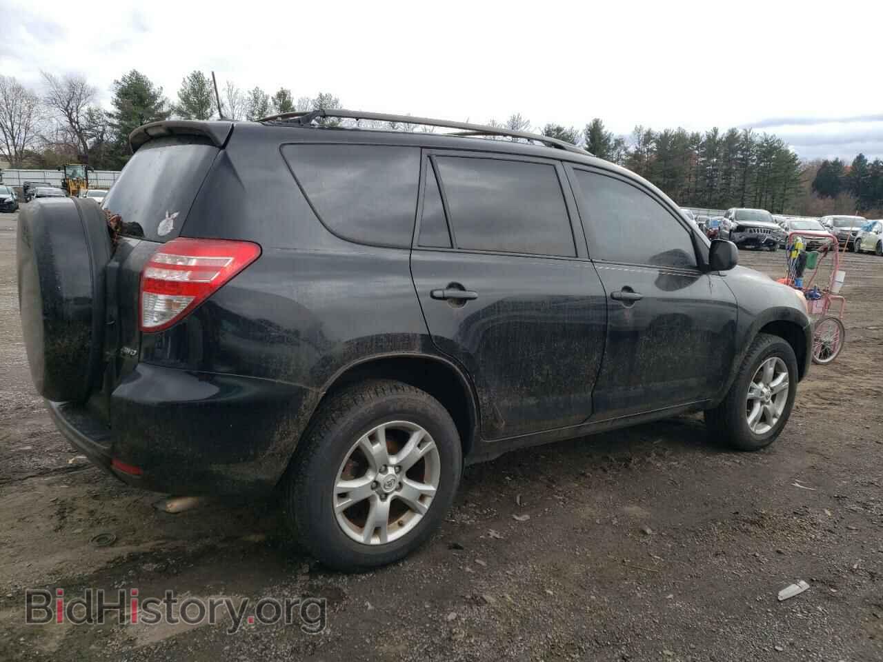 2011 TOYOTA RAV4 - VIN: 2T3BF4DV8BW088105 - Фото 3