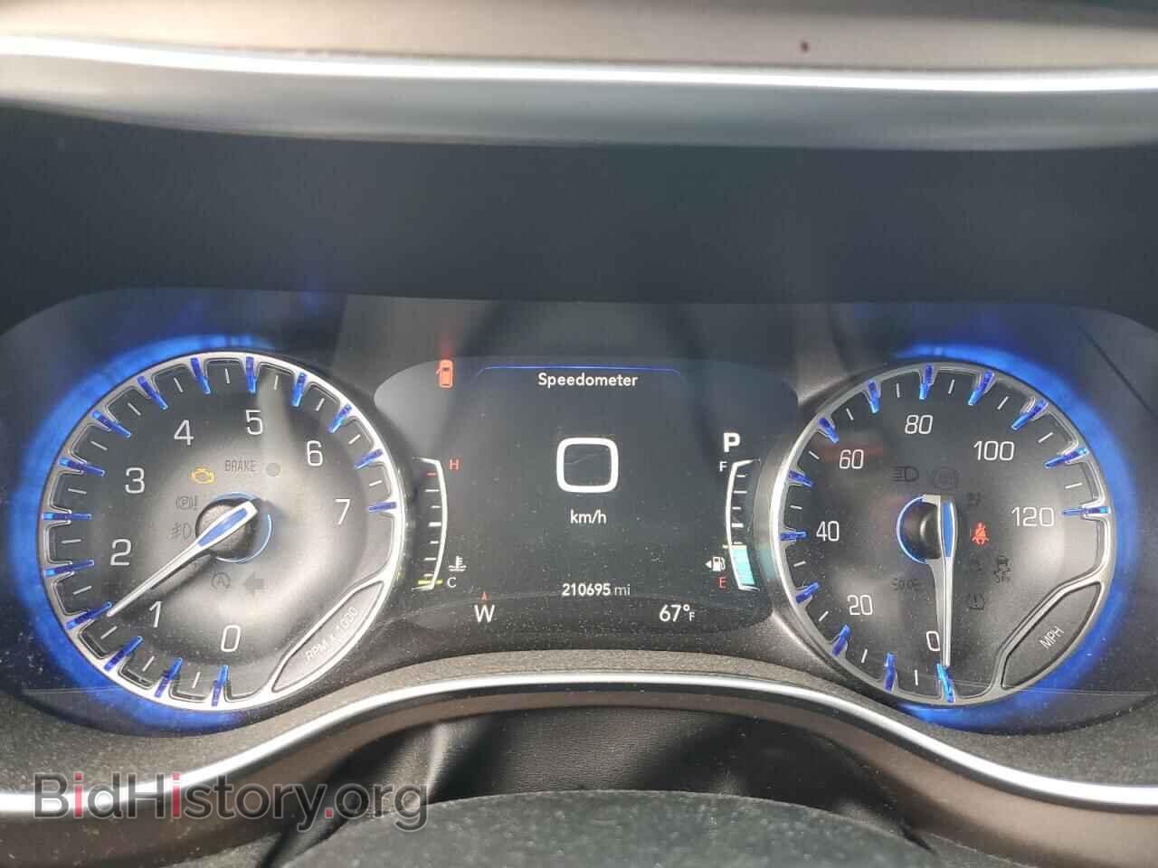2017 CHRYSLER PACIFICA - VIN: 2C4RC1EG2HR560484 - Photo 9