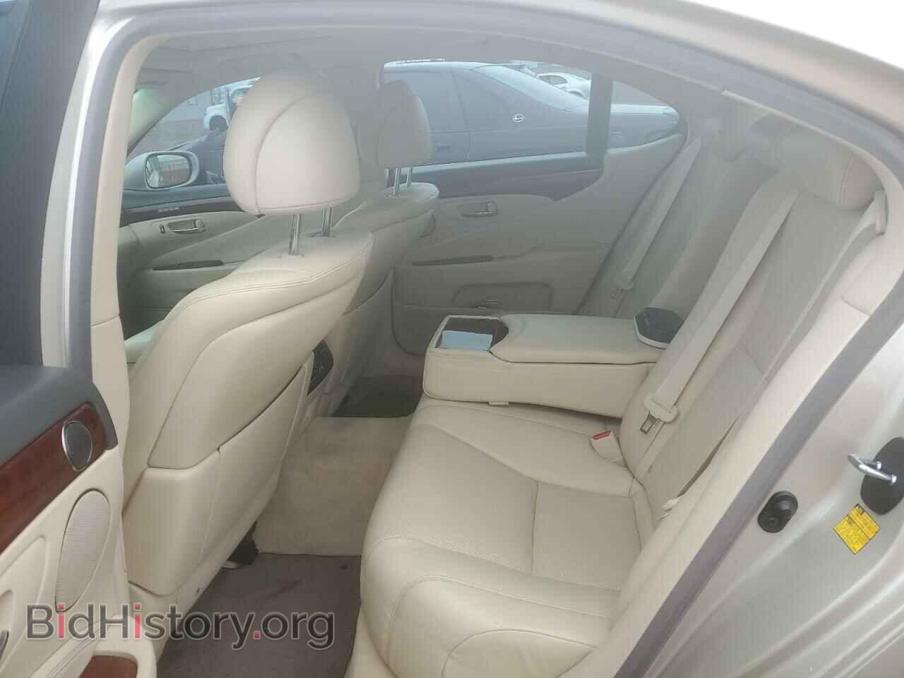 2012 LEXUS LS460 - VIN: JTHBL5EF8C5111993 - Photo 10