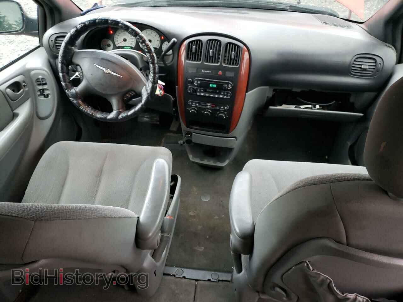 2005 CHRYSLER MINIVAN - VIN: 2C4GP44R15R140744 - Фото 8
