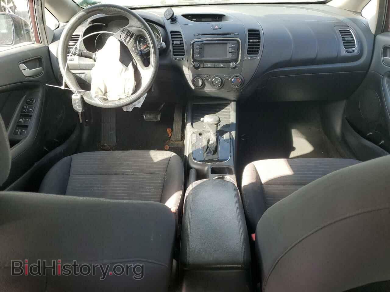 2017 KIA FORTE - VIN: 3KPFL4A76HE128282 - Фото 8