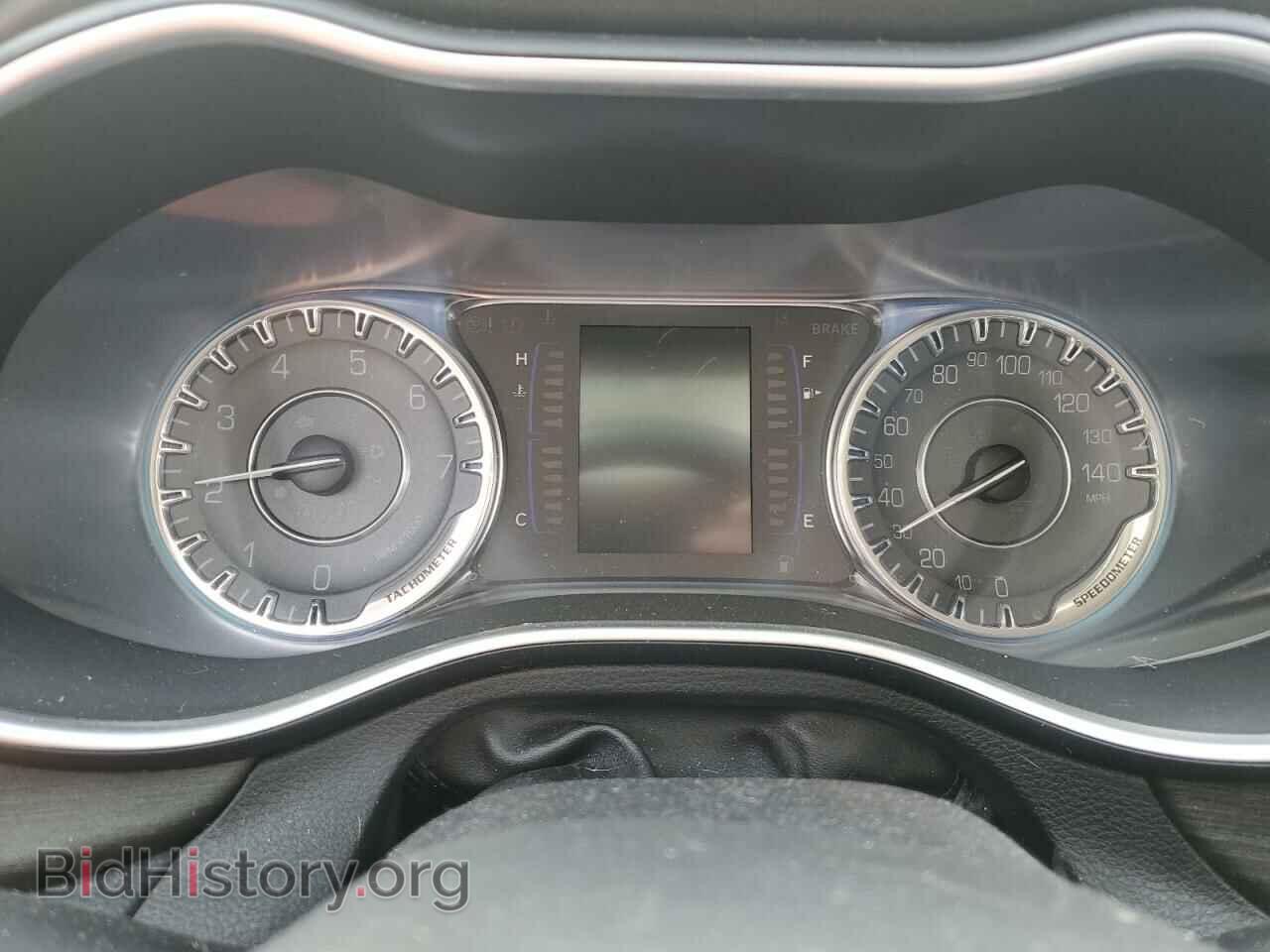 2016 CHRYSLER 200 - VIN: 1C3CCCAB0GN180202 - Фото 9